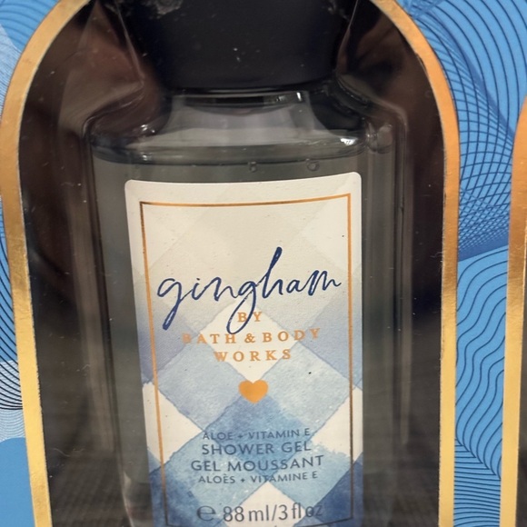 Bath & Body Works Gingham Blue Gift Set In Original packaging. - Picture 6 of 6